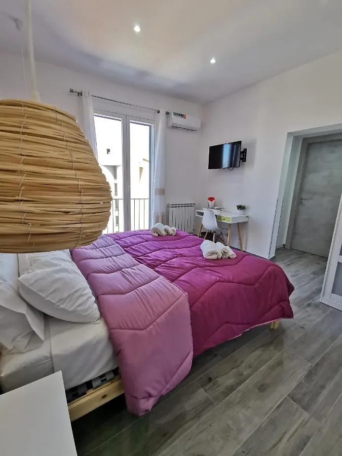 Guest house La Piccola Formica Charme Rooms Palermo