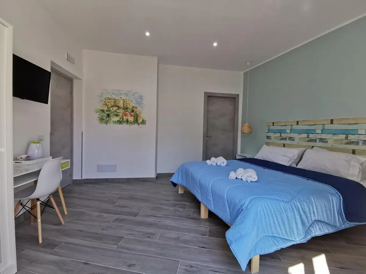 La Piccola Formica Charme Rooms Palermo Affittacamere