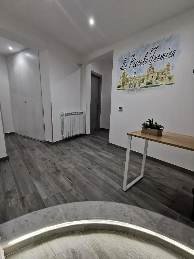 La Piccola Formica Charme Rooms Palermo Guest house