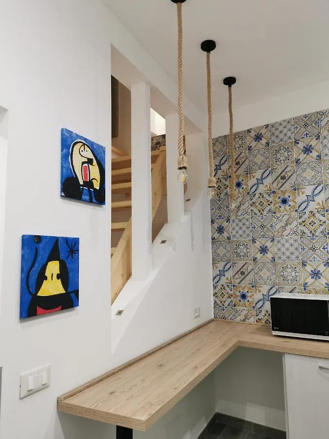Guest house La Piccola Formica Charme Rooms Palermo