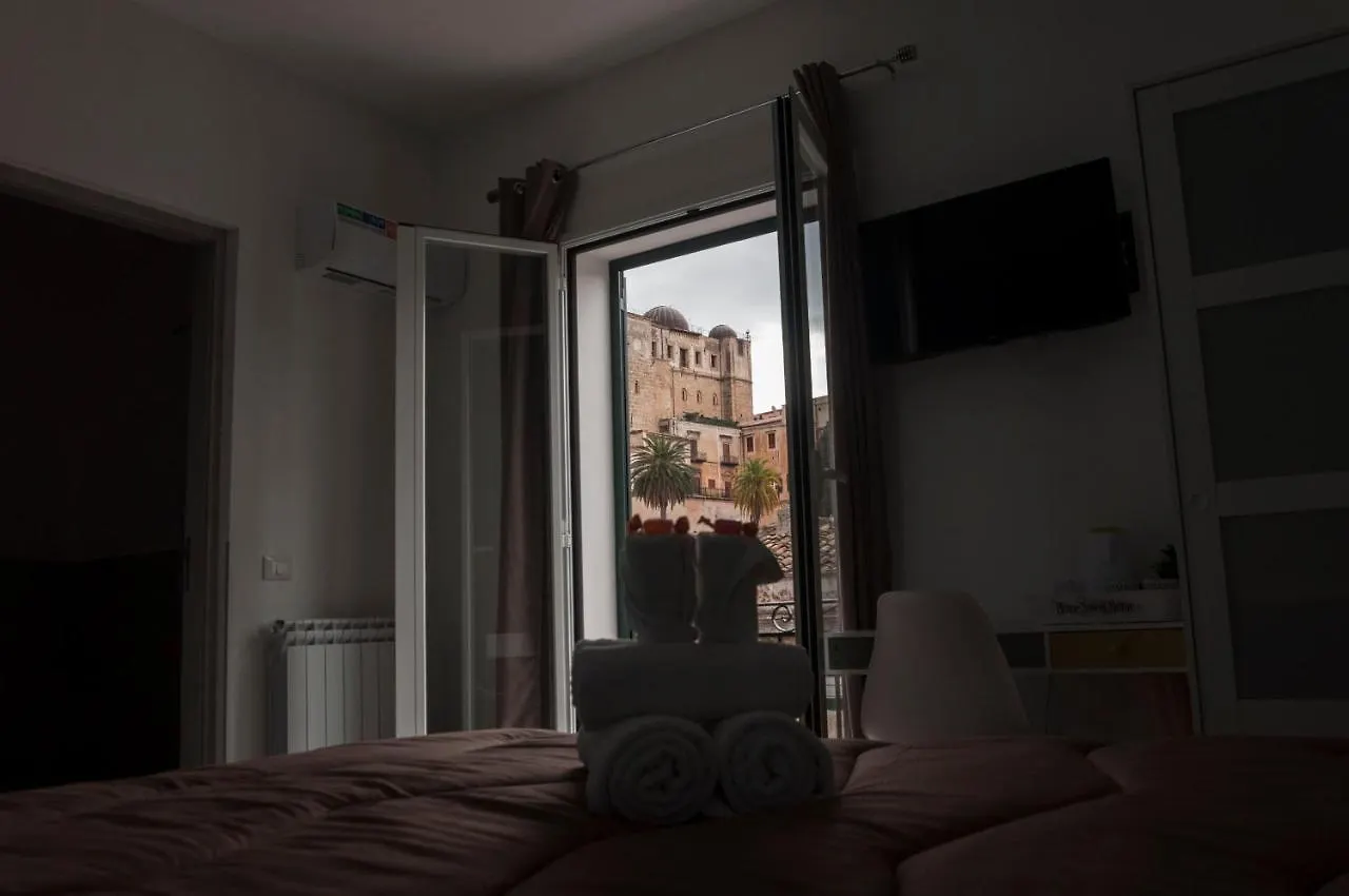 Guest house La Piccola Formica Charme Rooms Palermo