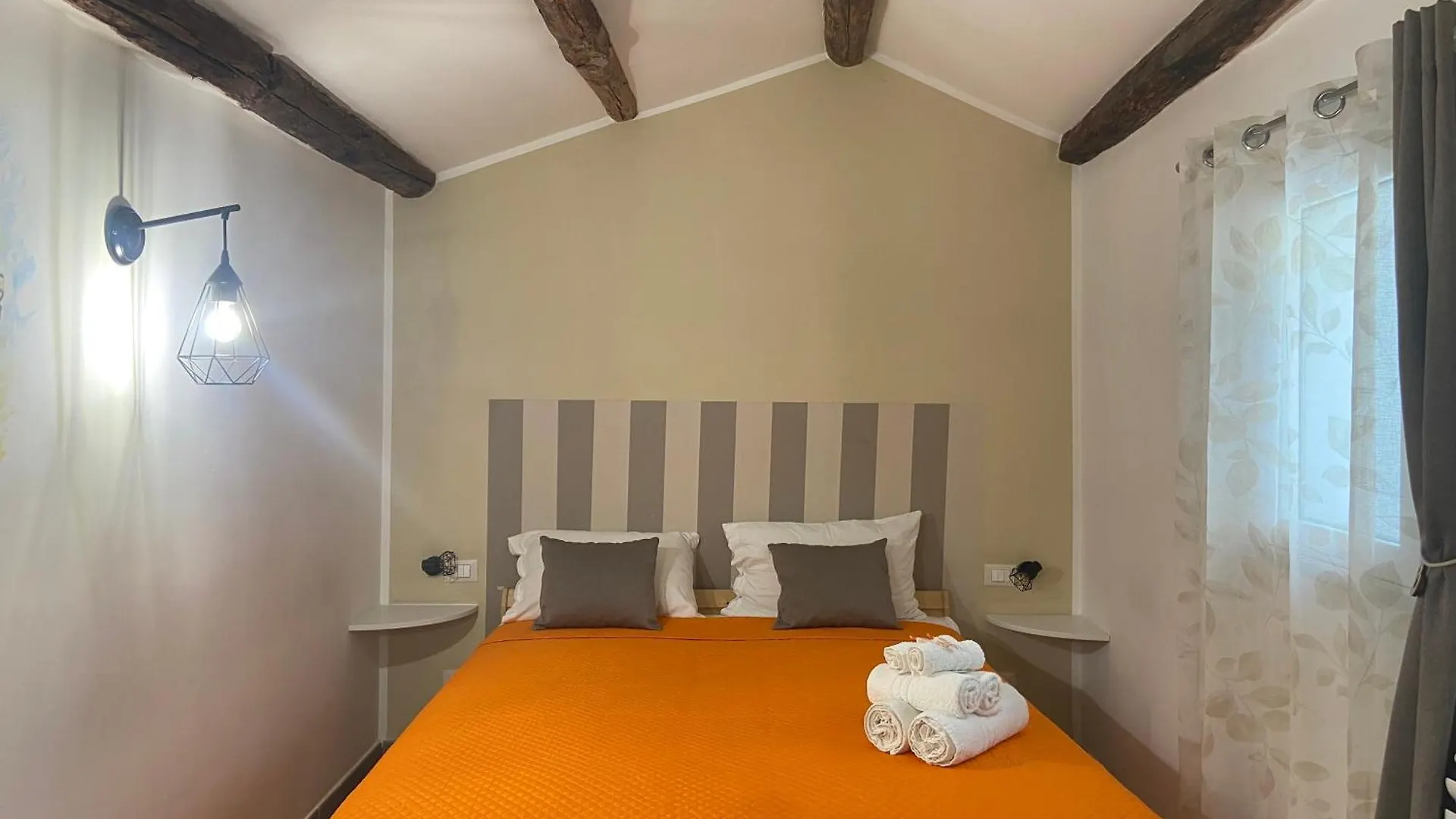 La Piccola Formica Charme Rooms Palermo